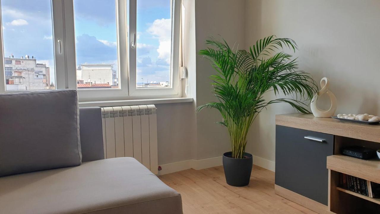 Apartment Break - Zen *